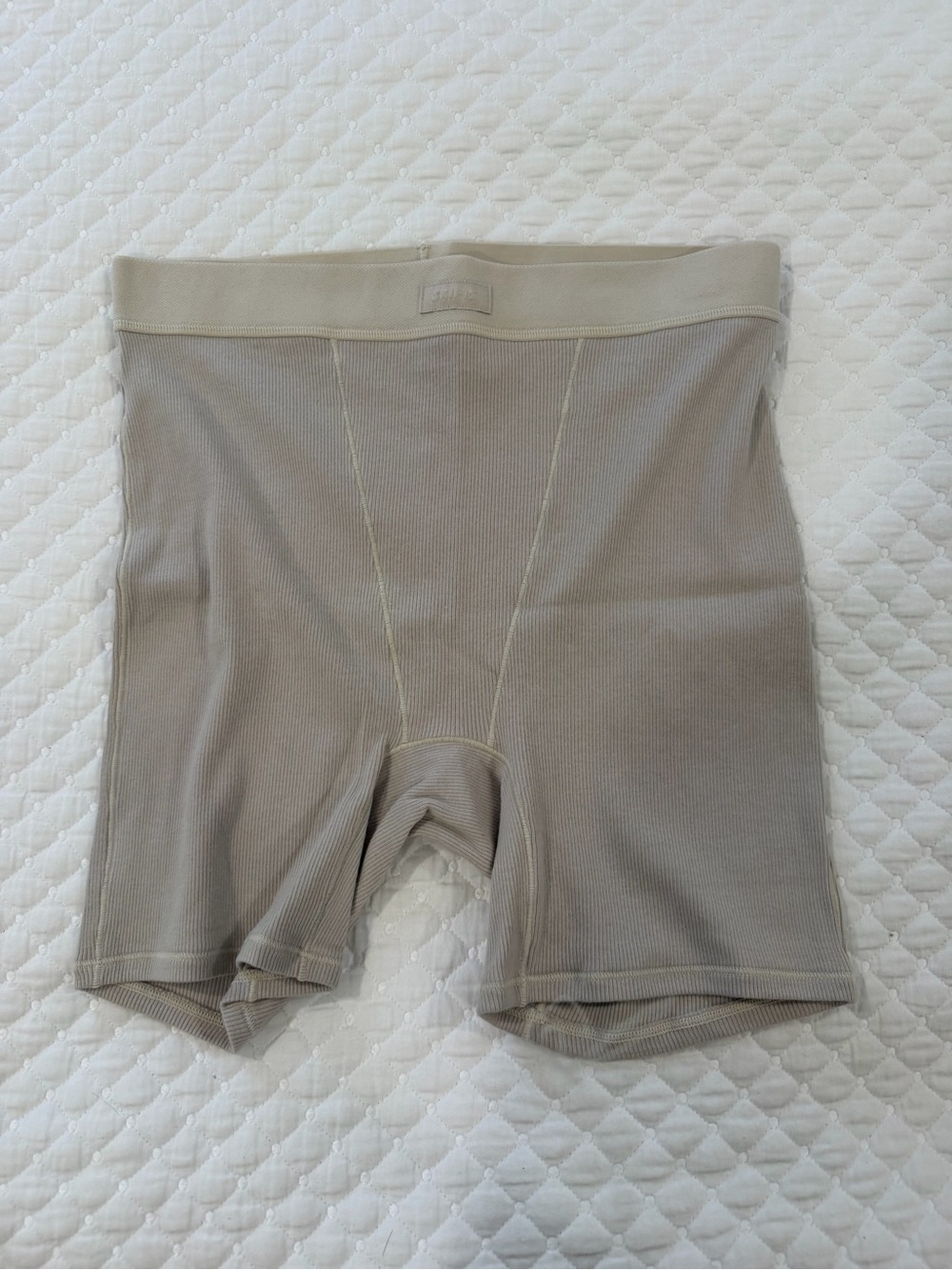 SKIMS Ribbed High-Rise Boxer Briefs in Light Taupe